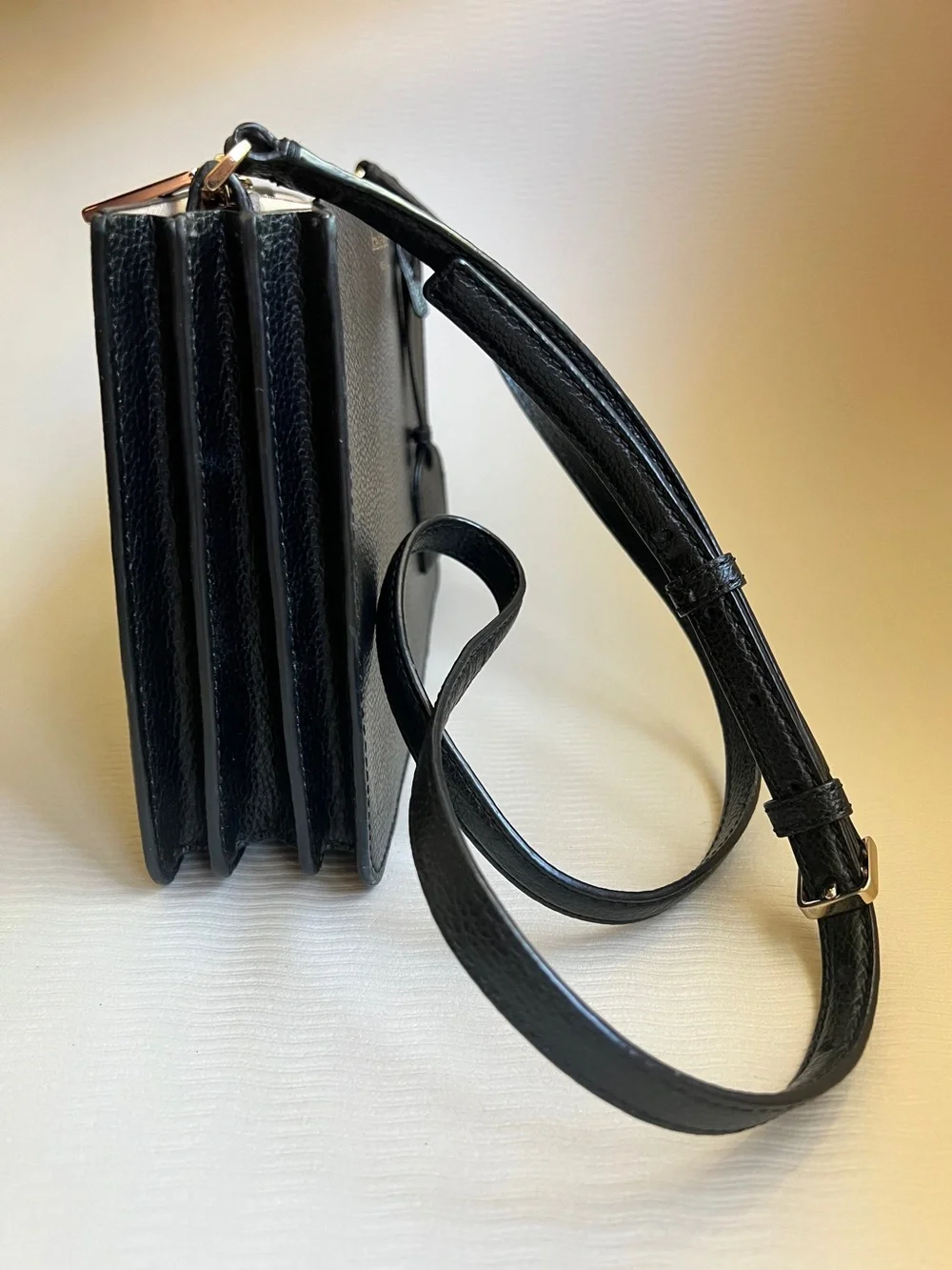 Kate Spade New York Eva Triple Gusset Crossbody – Black
